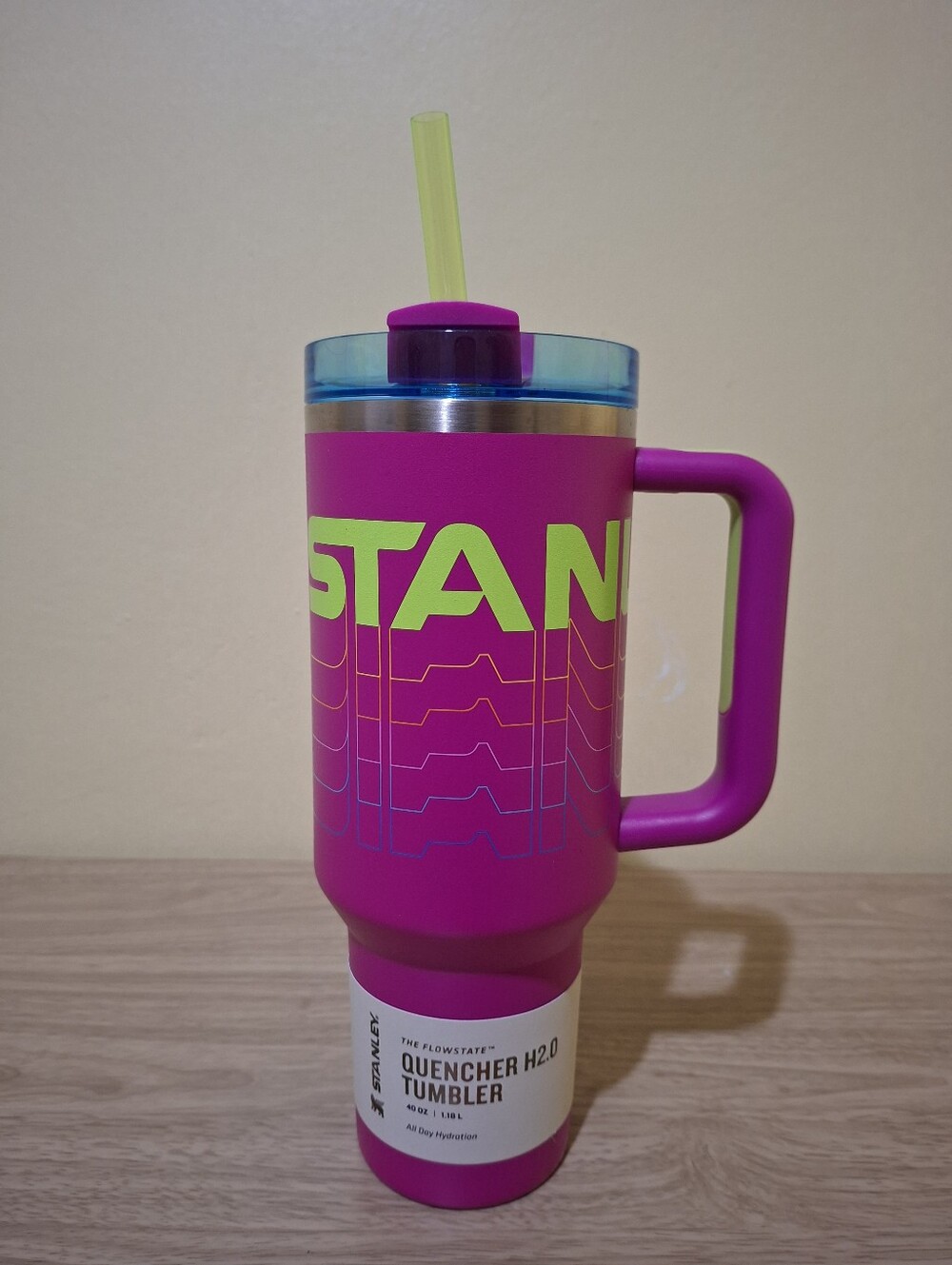 Stanley 2024 Reverb Collection NEON VIVID VIOLET 40oz Quencher Tumbler BNWT - Picture 1 of 3